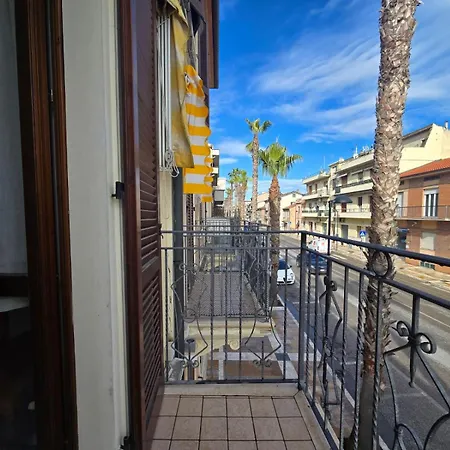Appartamentino Duca129 Nel Cuore Di Appartement *